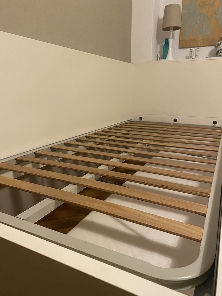 Cama Ikea (como nova)