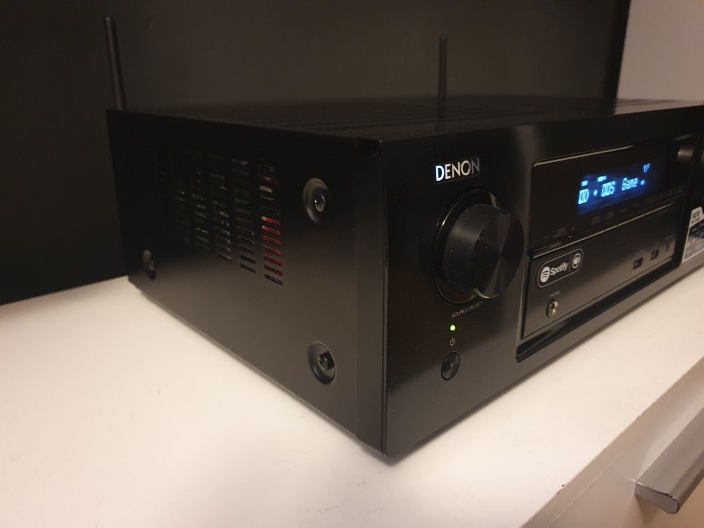 Sprzedam amplituner denon uszkodzony