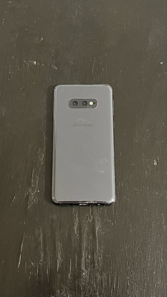 Samsung Galaxy S10e