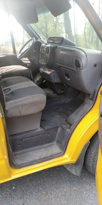 Продам бус Ford вантажний