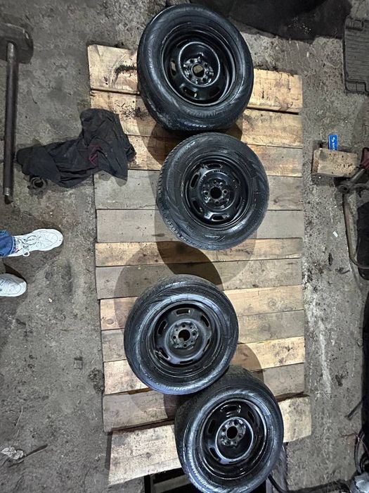 Продам титани R13