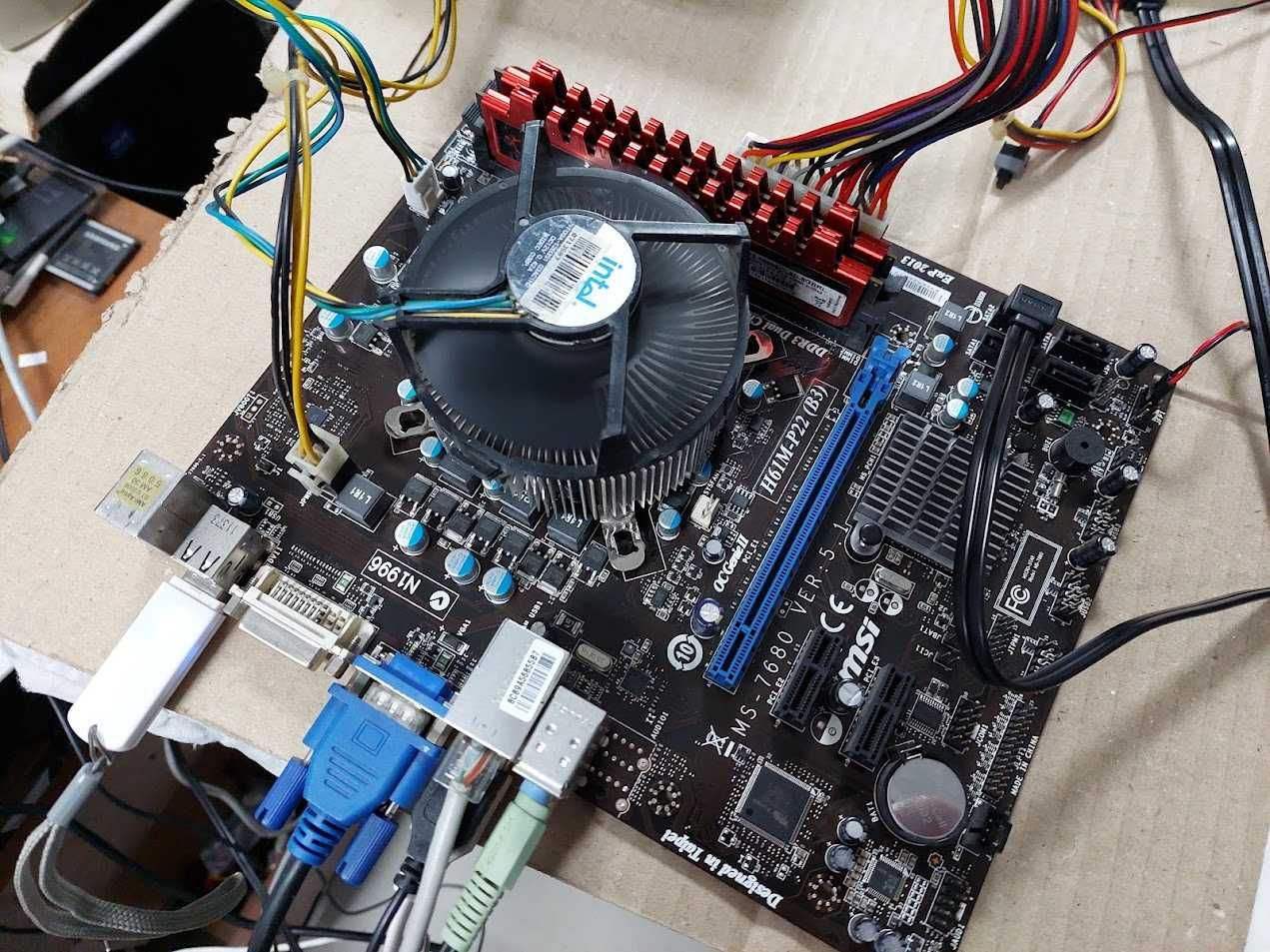 Материнська плата MSI H61M-P22 (B3) (s1155, Intel H61, PCI-Ex16) bulk