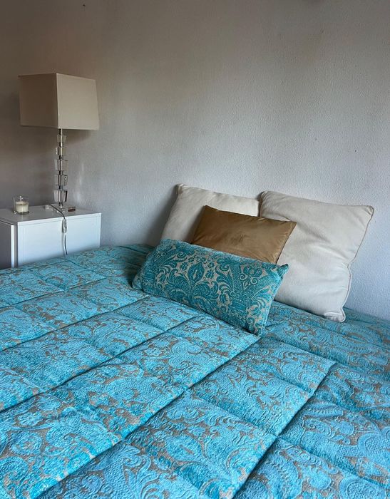 Colcha do Gato Preto com duas faces. Como NOVA