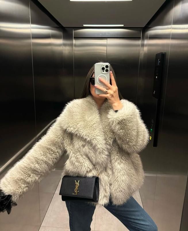 Zara трендовая шуба