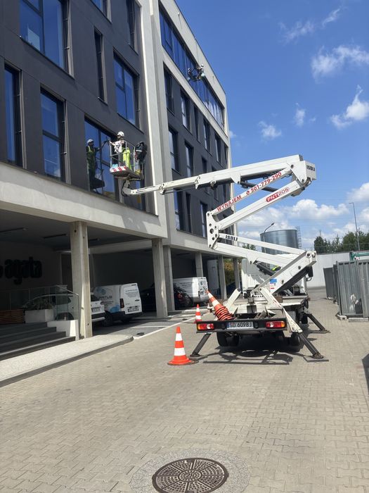 Wynajem zwyżki Usługi podnośnik koszowy