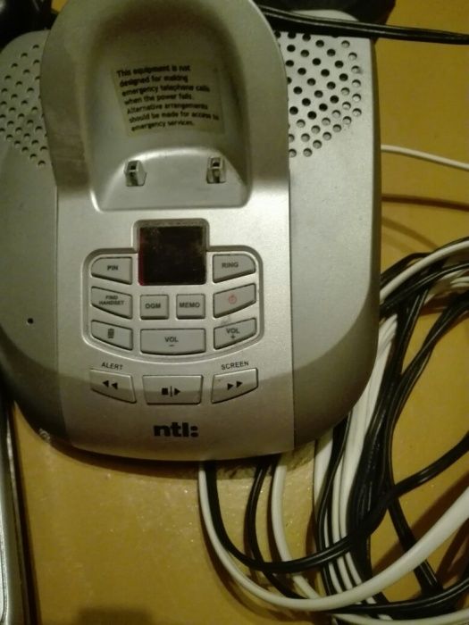 Zestaw telefonów