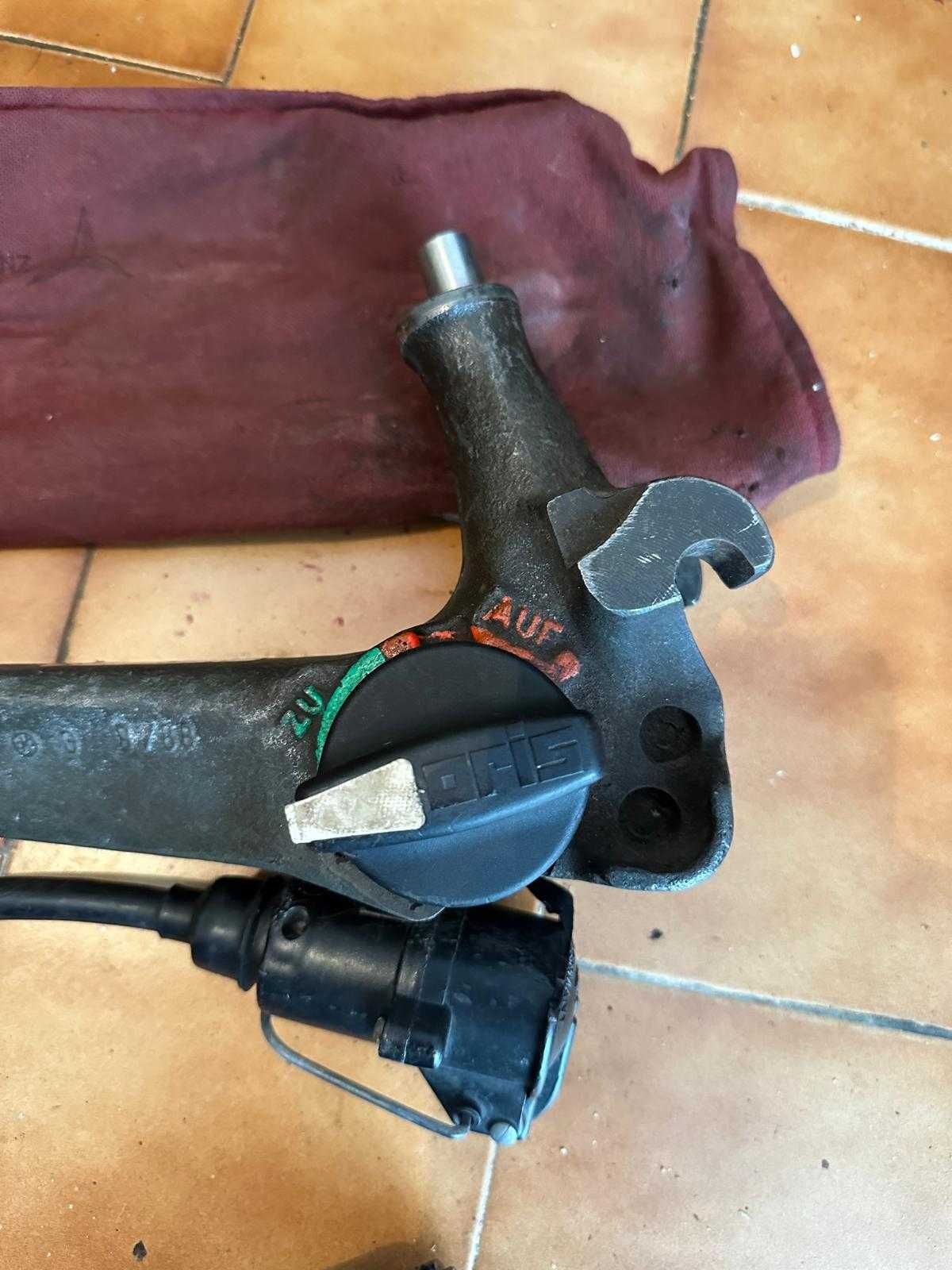 Bola reboque Mercedes