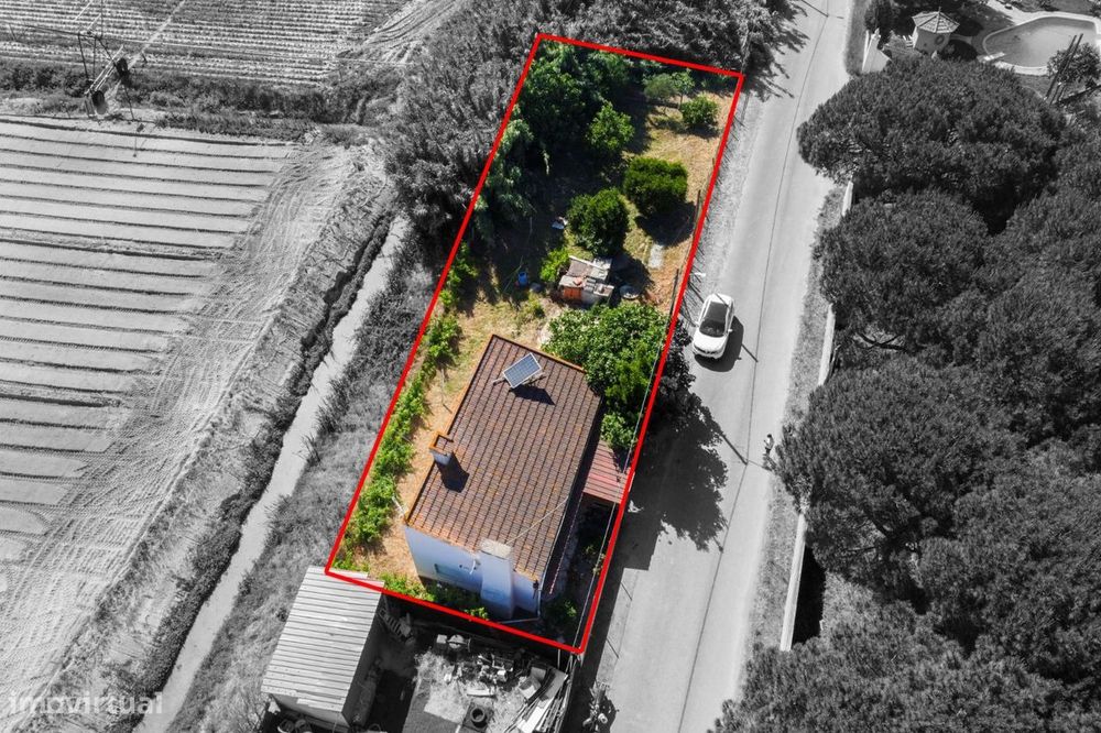 Moradia T1 + 2 em Samora Correia