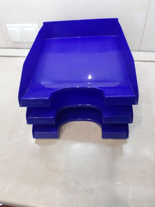 Лоток горизонтальний Europost