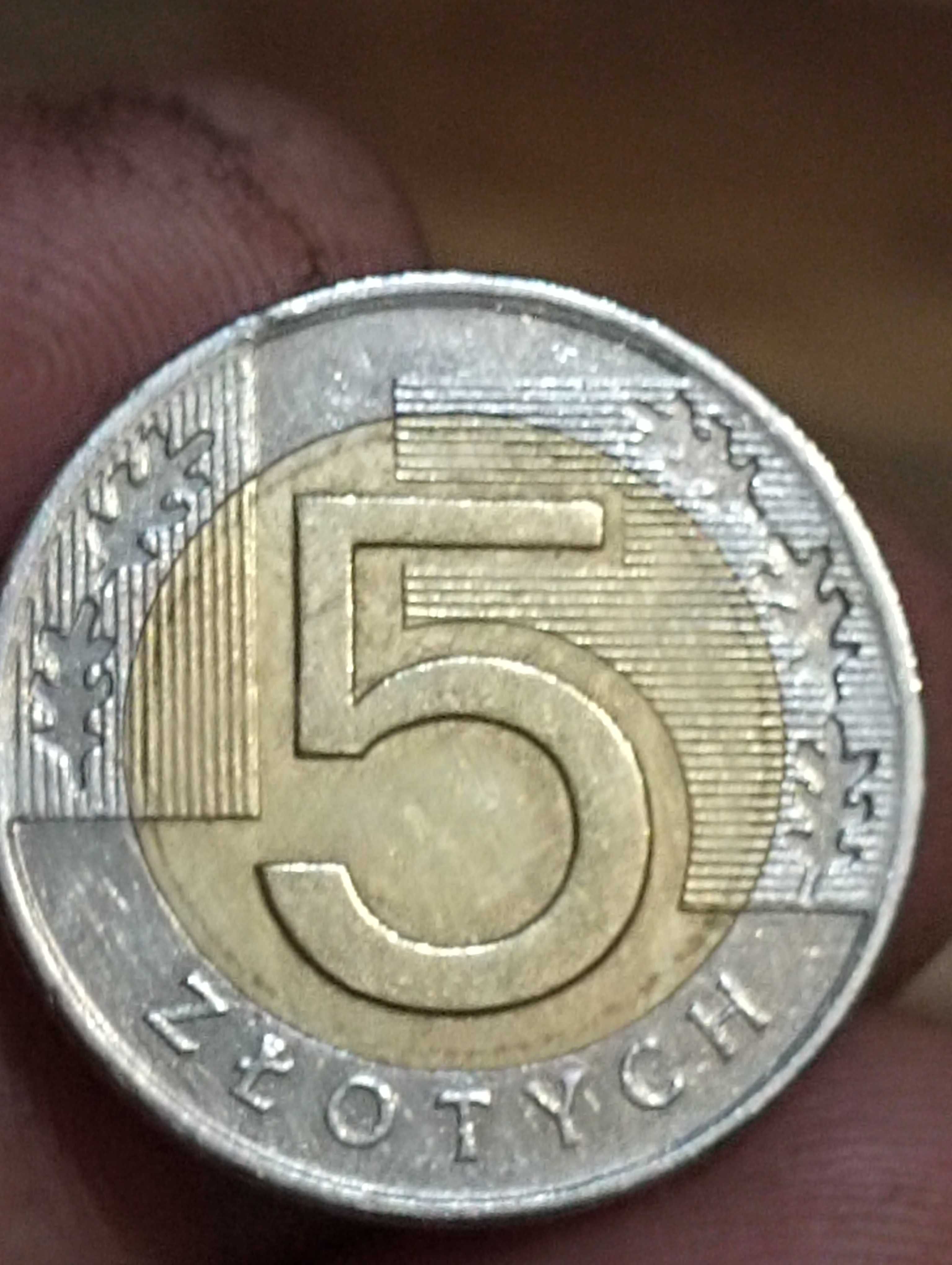 Sprzedam monetę 5 zloty 1994 r przesunięty rdzeń