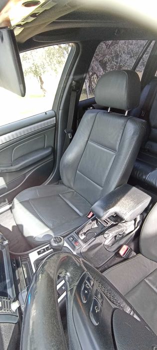 Vendo bancos BMW E46 touring aquecidos e elétricos.