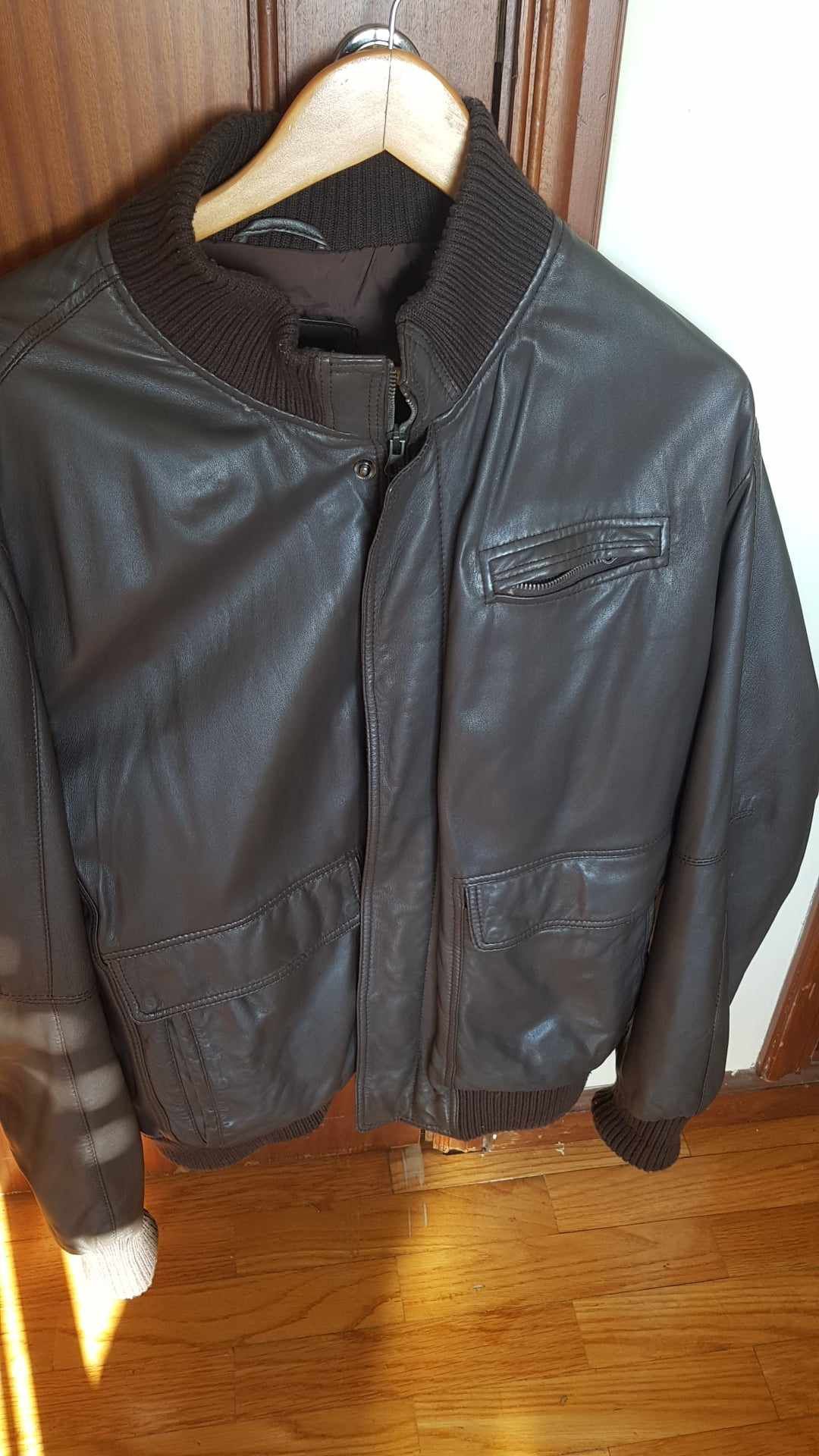 Casaco de pele para homem da Code Collection