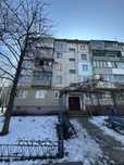 Продам 4 кімнатну квартиру