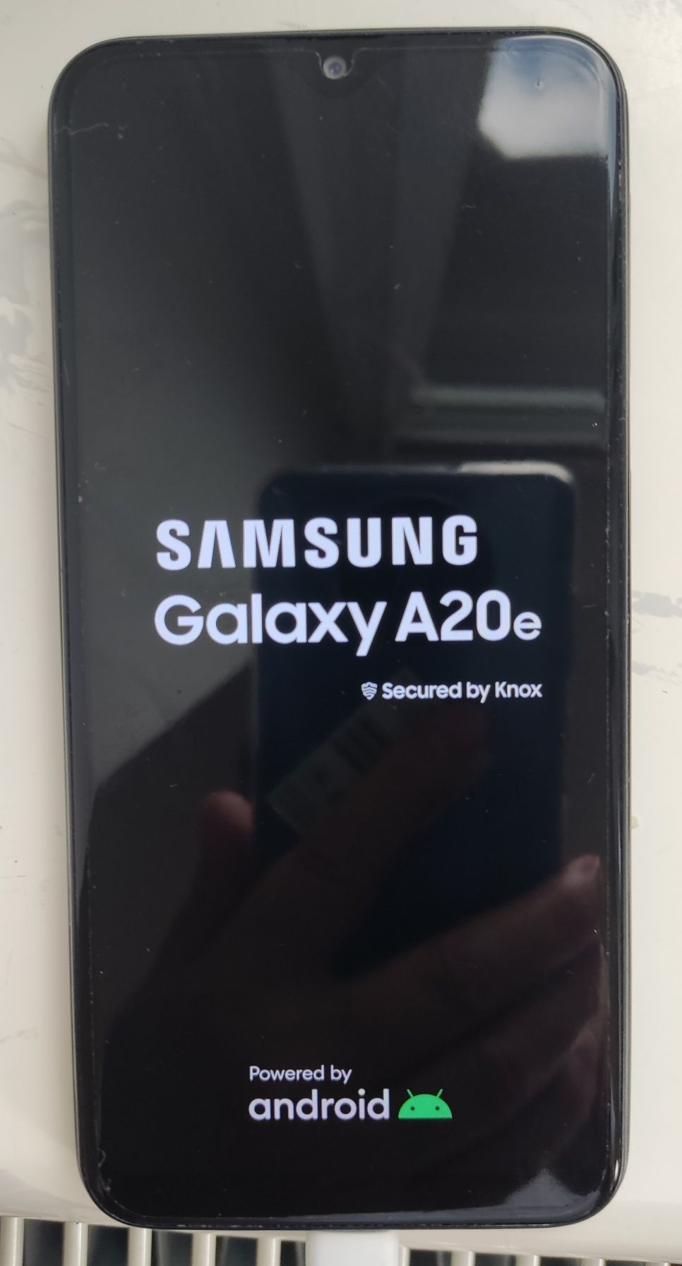 Samsung Galaxy A20e.  32 GB