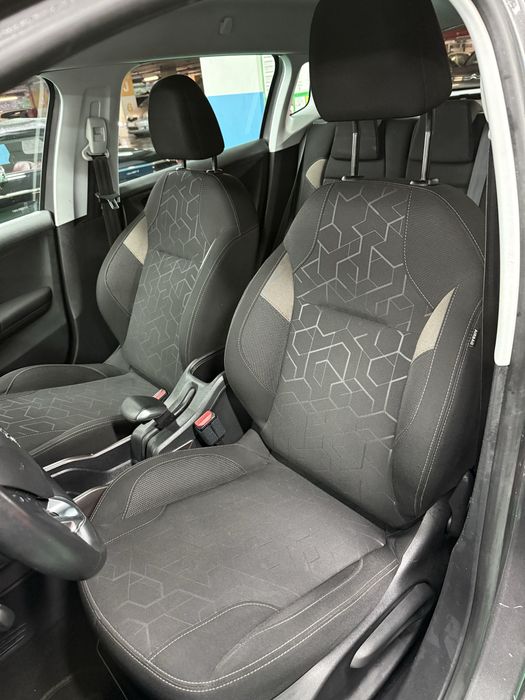 Peugeot 2008 1.2 gasolina com apenas 184.000km aceito retoma troca