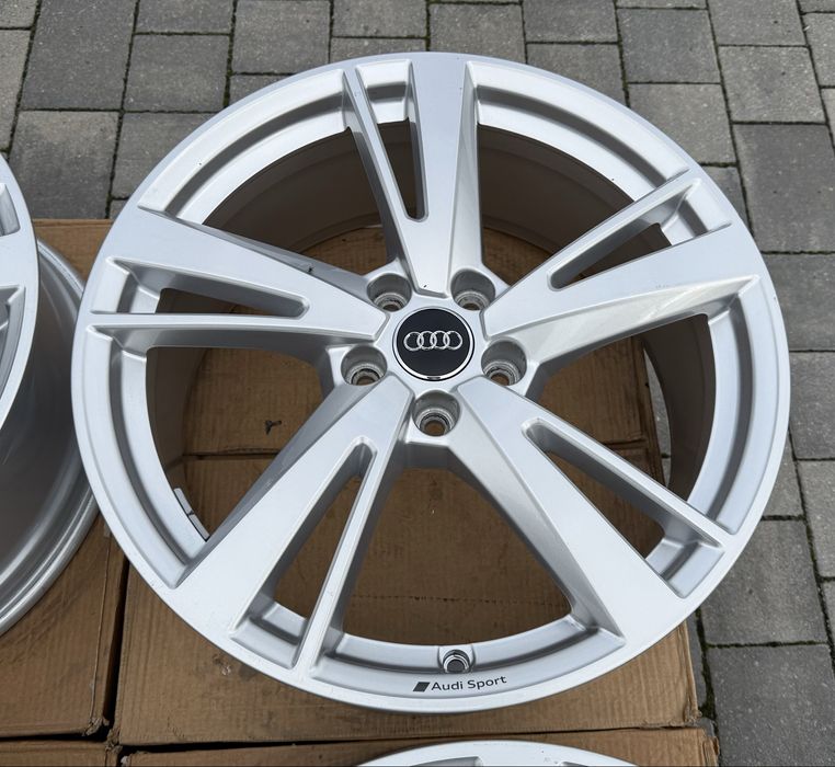 Oryginalne felgi Audi S3 A3 A4 A6 19" 5x112 8Y 8V 8P ET49 s-line