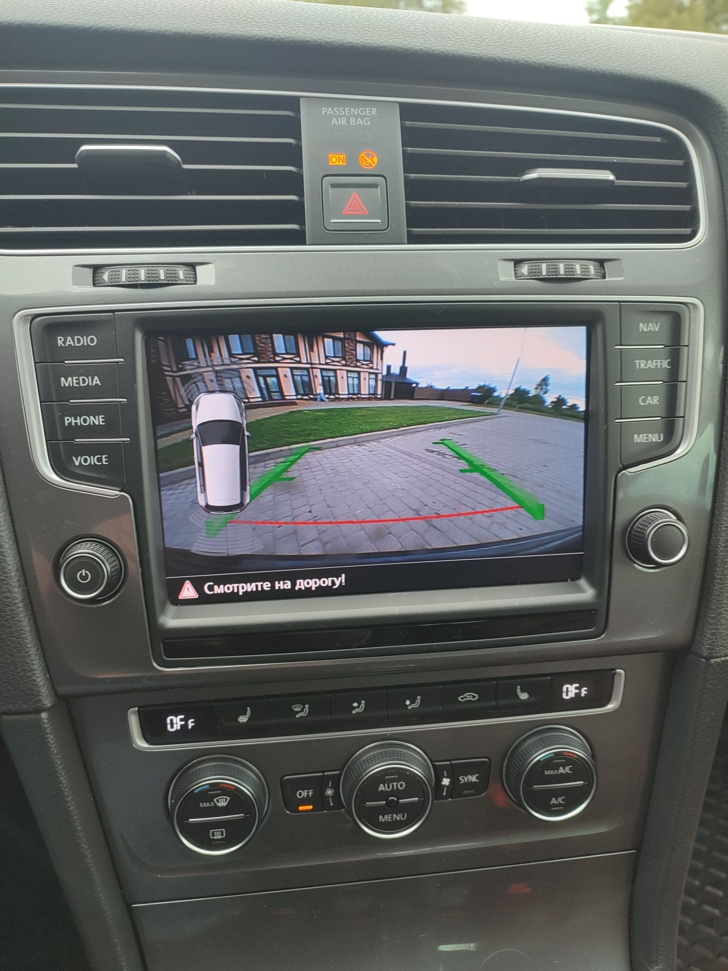 е-GOLF 2015 р. 24кВ. 116 тис.прб.