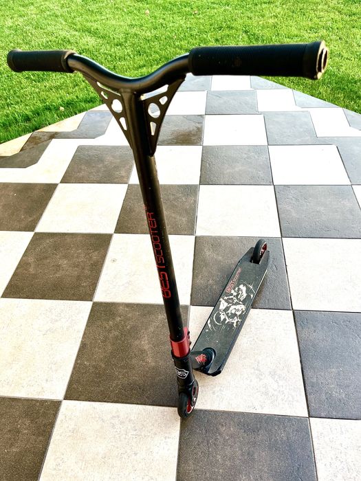 Трюковий самокат BEST Scooter