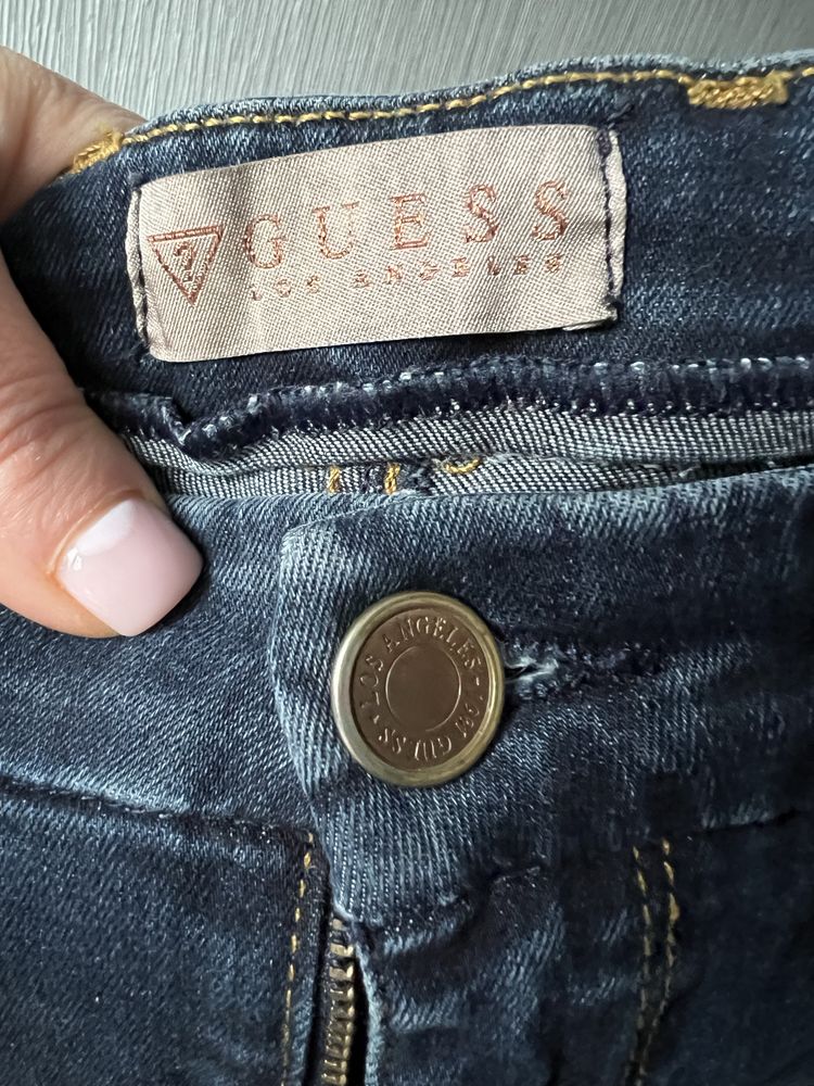 Жіночі джинси Guess