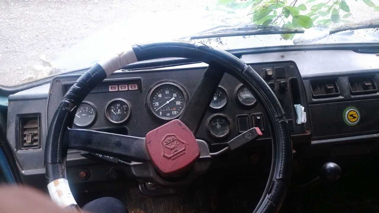 ГАЗ 3307 1993 року