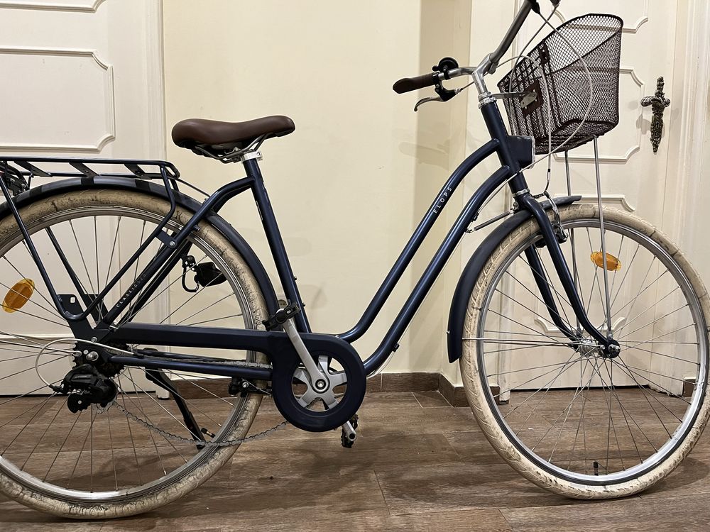 Bicicleta em bom estado com campainha+ luzes noturas