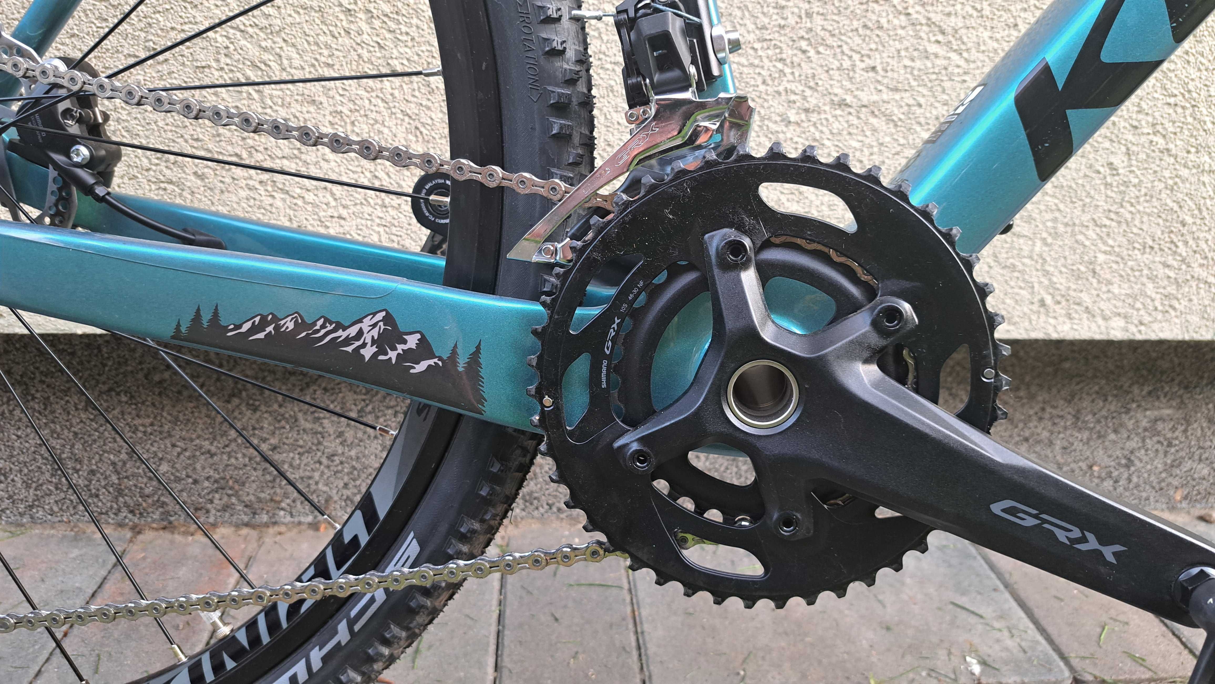 Rower gravel Kellys Soot 80 Carbon