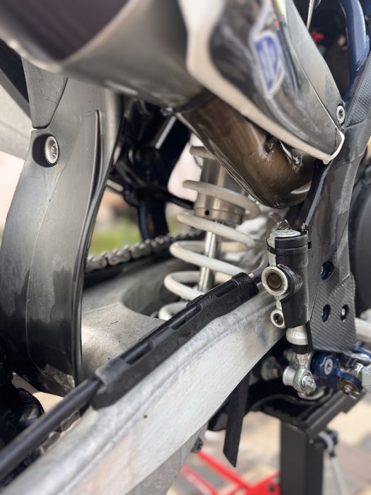 Продам мотоцикл (Кросс) Husqvarna fc450 2019