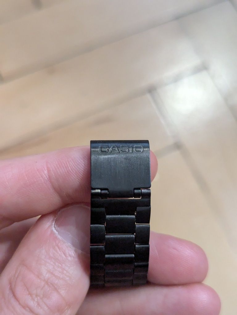 Zegarek retro vintage Casio B640WB-2BEF, nowy.