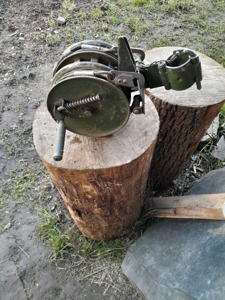 Лебідка ручна (армійська)