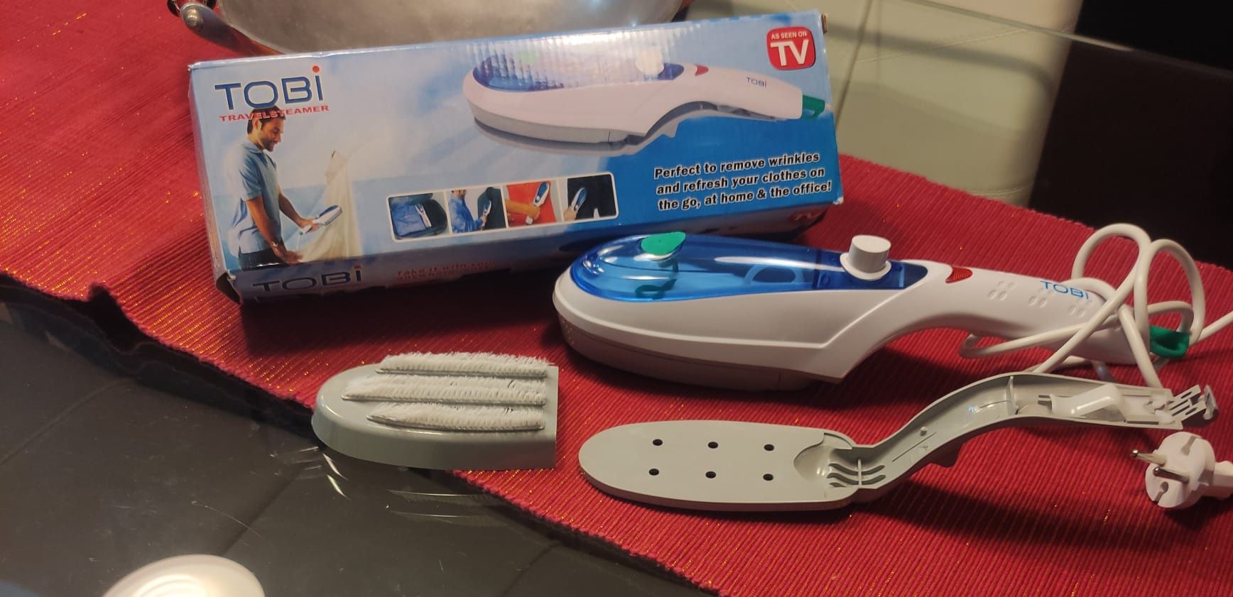 Escova roupa a vapor Tobi