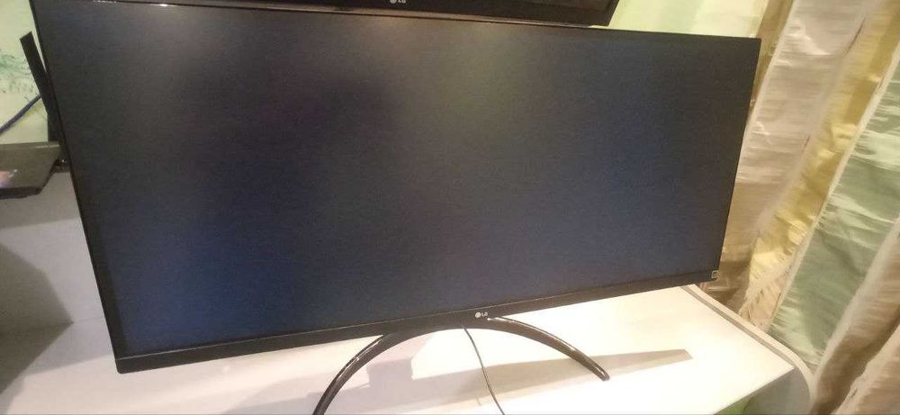 Монітор 34" LG UltraWide сірий екран