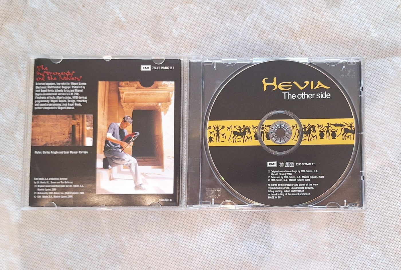 CD Hevia – The Other Side