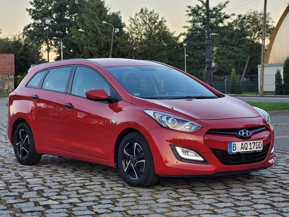 Hyundai I30 Mały przebieg! Piękny!