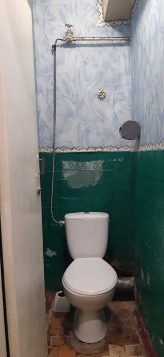 Продається кімната р-н 700 річчя