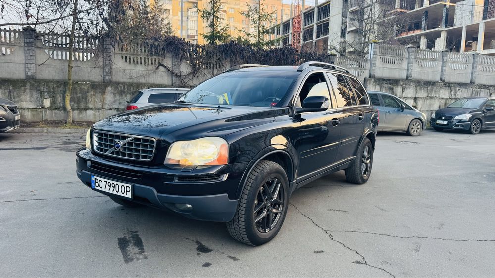 Продам Volvo XC90