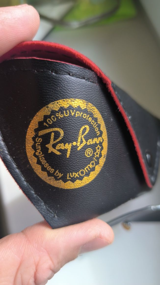 Детские фирменные очки Ray Bann затемнённые с зеркальной поверхностью