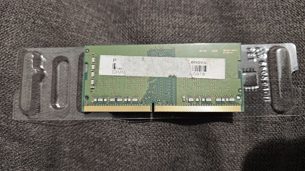 Пам'ять для ноутбука 4Гб DDR4-2666 Samsung sodimm