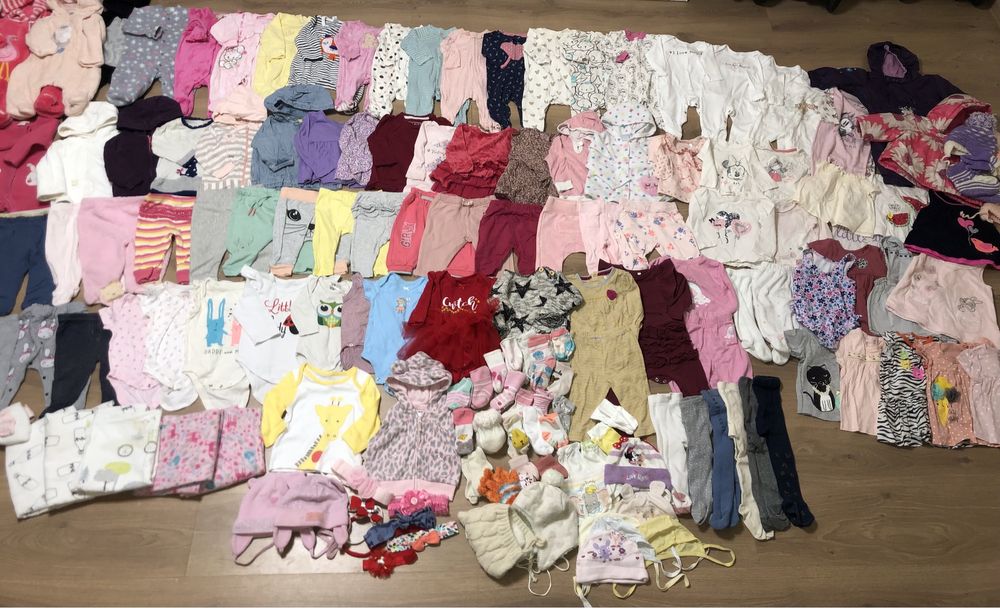 Одяг в родом для дівчинки,набори,нове,подарунок