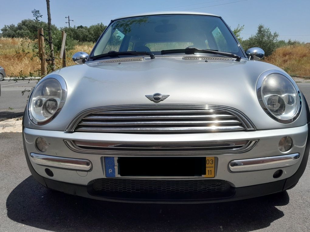 Mini Cooper D R50
