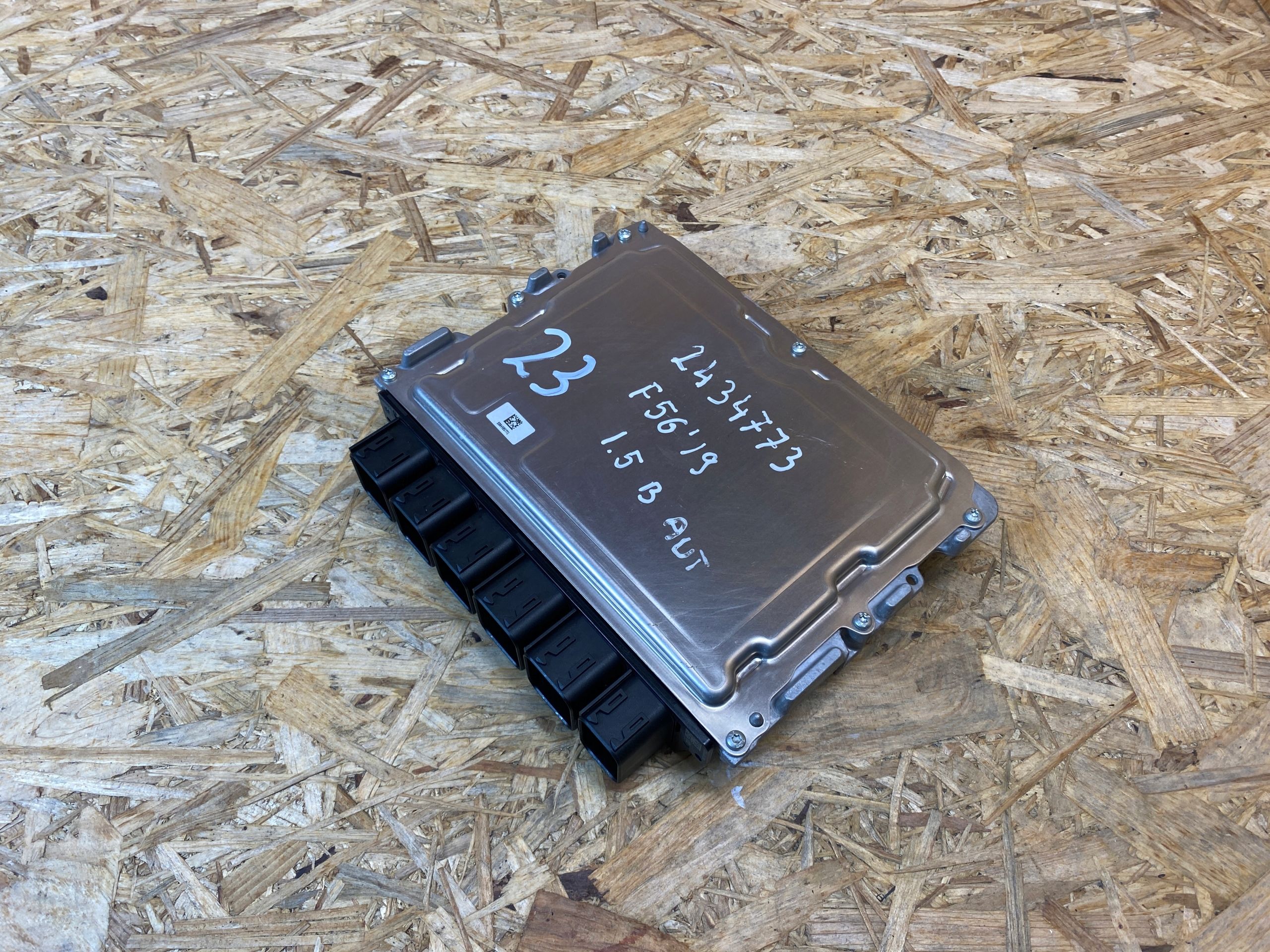 Komputer Sterownik Silnika Ecu Mini F55 F56 F57 1.5I 0261S100DV