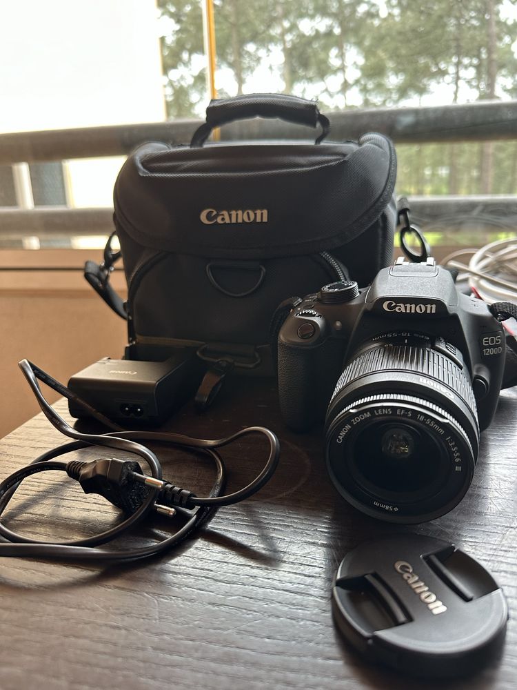 Canon - Kit Máquina fotográfica + Acessórios