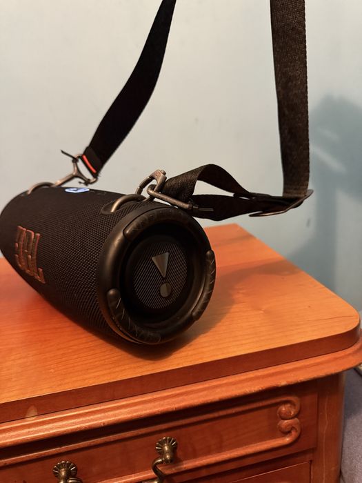 JBL Xtreme 3 charge flip boombox party box go marshall