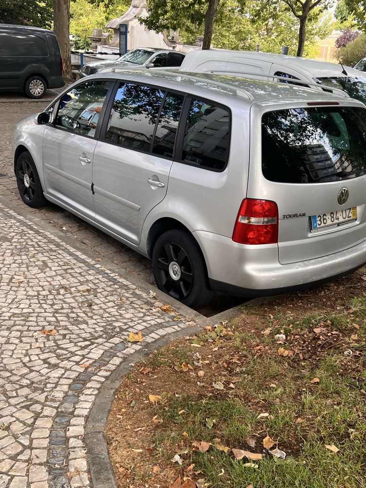 Volkswagen touran 7LUGARES 2.0TDI