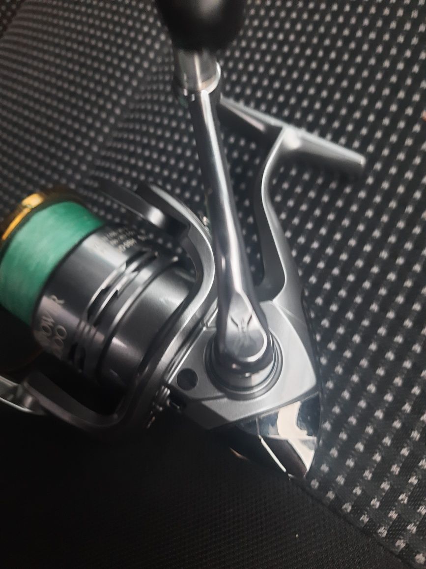 Катушка shimano 11 twin power 4000