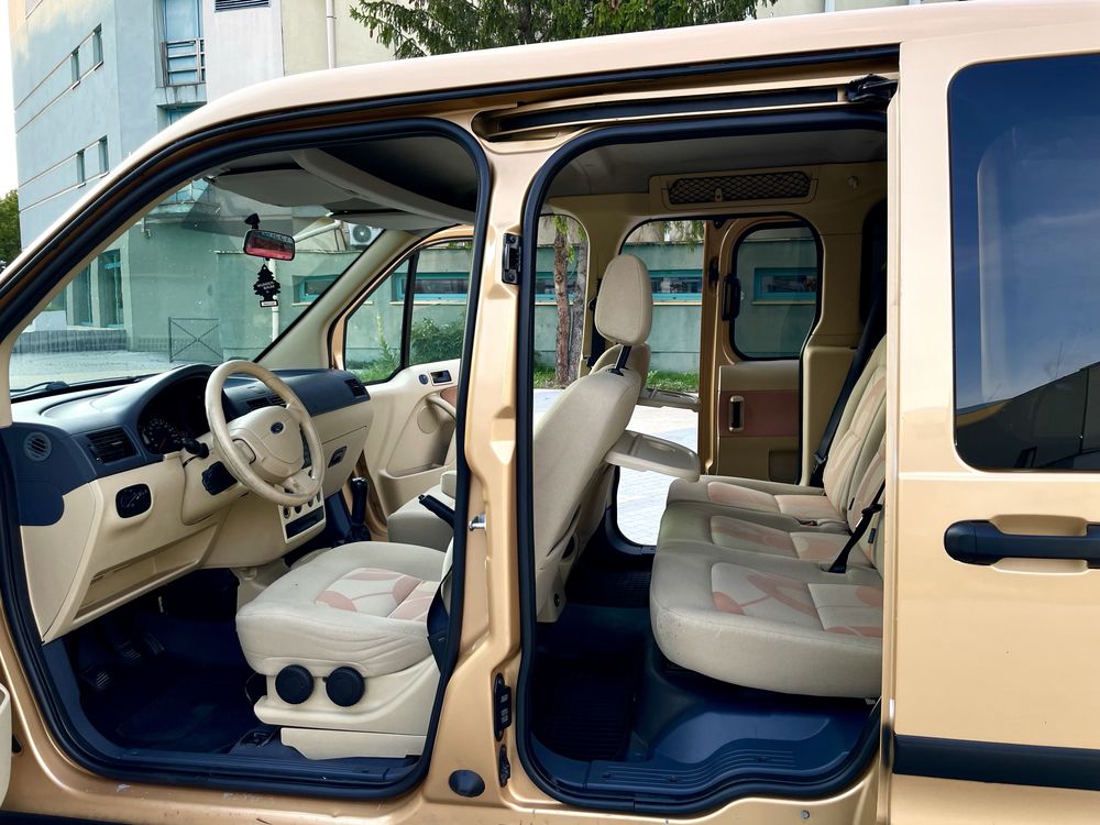 Ford tourneo connect 1.8tdci 110km bardzo zadbany gotowy do jazdy