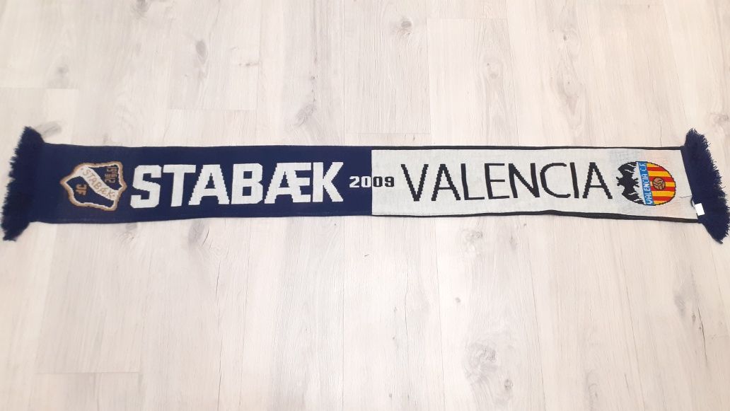 Шарф вболівальників Schalke . Valencia