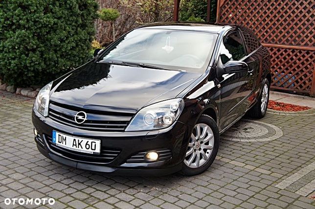 Opel Astra z Niemiec po opłatach klima BEZWYPADKOWA ZADBANA