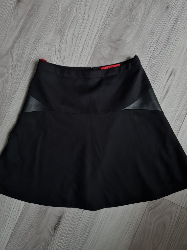 Wełniana spódnica HUGO boss czarna 38/M elegancka świąteczna na święta