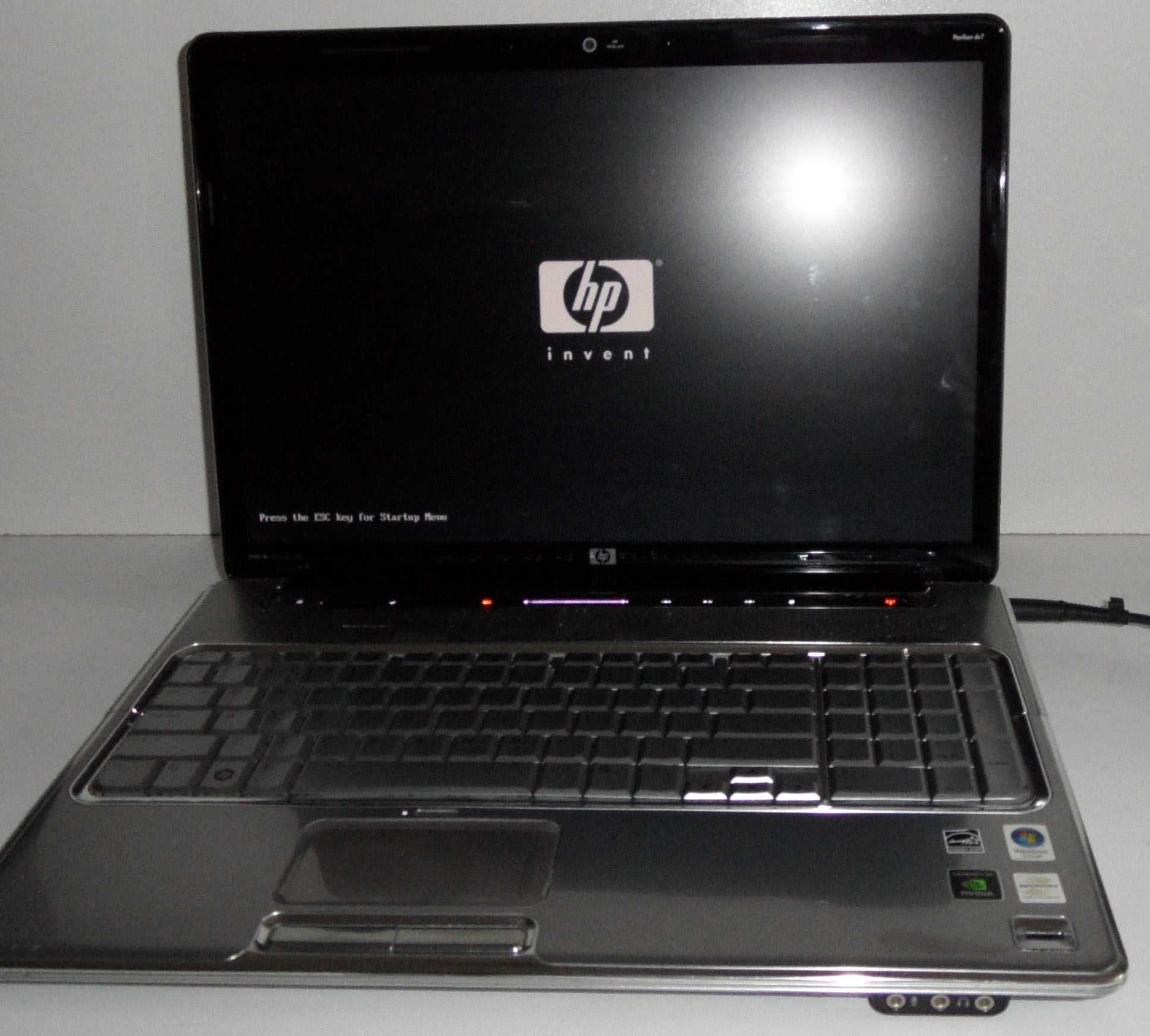Duży 17 " laptop  HP  DV 7
