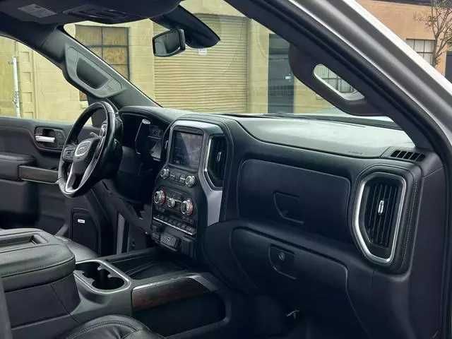 2020 GMC Sierra 1500 SLT Pickup 4